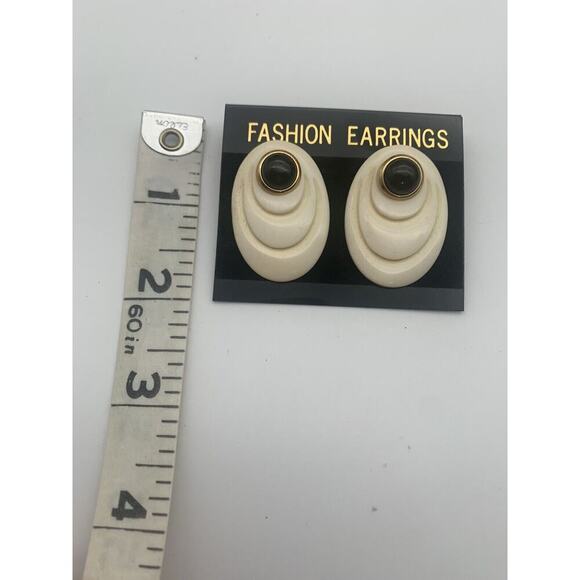 Vintage 80’s New Old Stock Bone Earrings With Removable Studs 2 In 1 Earrings - Picture 5 of 5